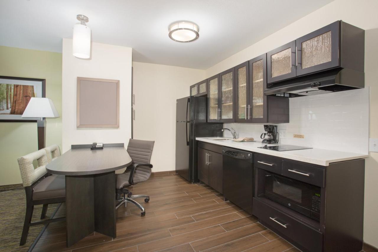 Candlewood Suites Longmont - Boulder Area By Ihg Exteriör bild